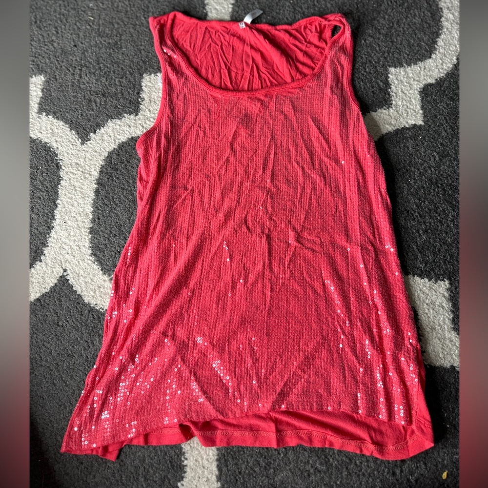 Pink sparkley tank top